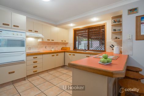 Property photo of 2 Bonhill Court Hillcrest QLD 4118