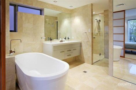 Property photo of 1/30 Ellis Street Kangaroo Point QLD 4169