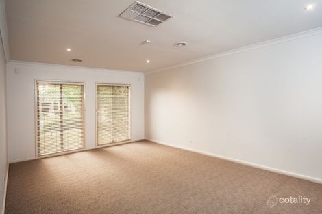 Property photo of 49 Waranga Drive Kialla VIC 3631