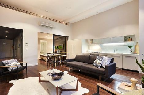 Property photo of 32/2 Exhibition Street Melbourne VIC 3000