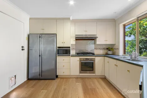 Property photo of 8 Wren Place Hewett SA 5118