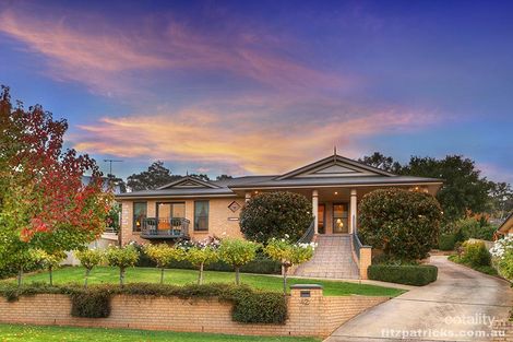 42 Amaroo St, Kooringal, NSW 2650