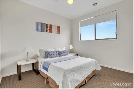 Property photo of 64 Alfred Road Werribee VIC 3030