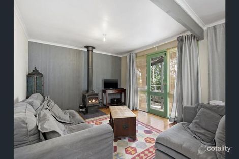 Property photo of 4 Allens Road Coomoora VIC 3461