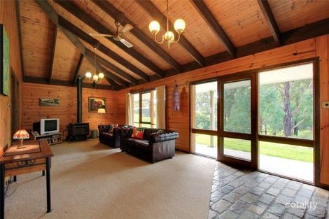 405 Whitelaws Trk, Yinnar South, VIC 3869