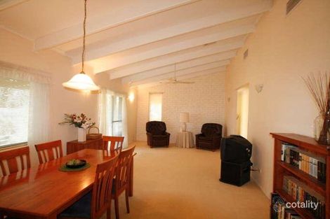 233 Duffield Rd, Kallangur, QLD 4503