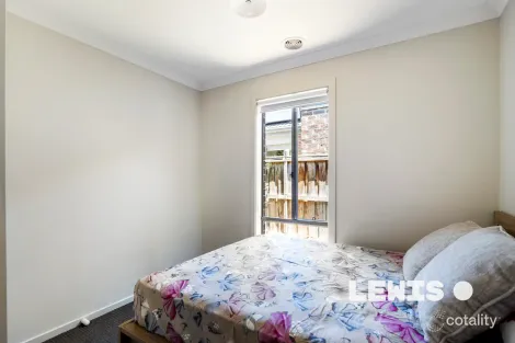 Property photo of 27 Renaissance Boulevard Mernda VIC 3754