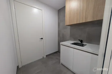 Property photo of 30 Burrawang Loop Mickleham VIC 3064