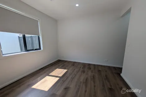 Property photo of 30 Burrawang Loop Mickleham VIC 3064