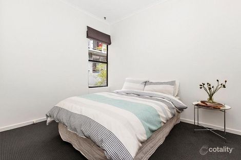 Property photo of 2/5 Davisons Place Melbourne VIC 3000