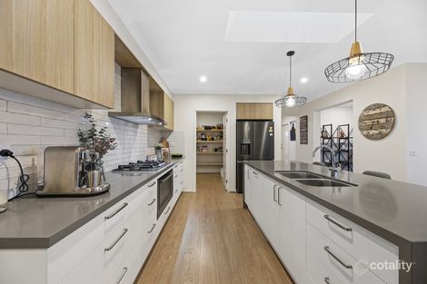 Property photo of 71 Willandra Circuit Warragul VIC 3820