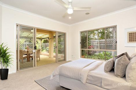Property photo of 26 Lakeside Circuit Sinnamon Park QLD 4073