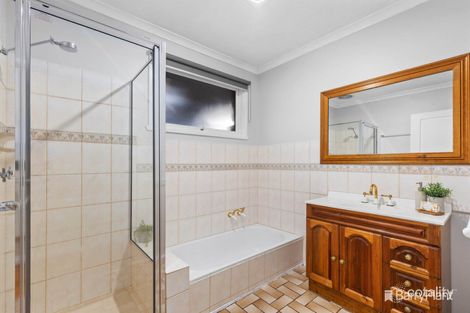 Property photo of 1 Erldunda Court Lilydale VIC 3140