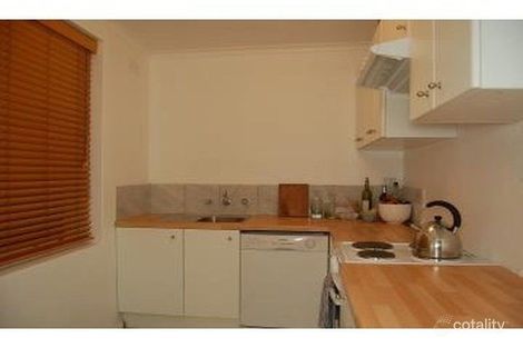 Property photo of 13/16 The Esplanade Clifton Hill VIC 3068