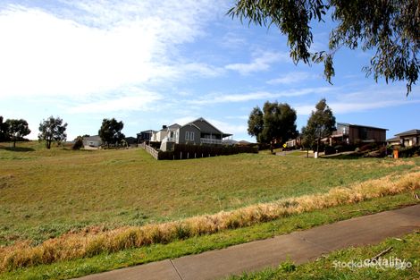 4 Floraston Dr, Leongatha, VIC 3953