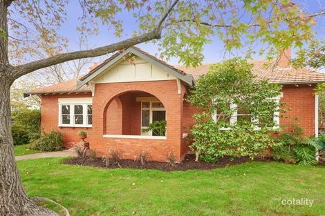 Property photo of 11 Frogmore Road Carnegie VIC 3163