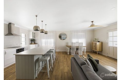 Property photo of 37 North Street Mount Lofty QLD 4350