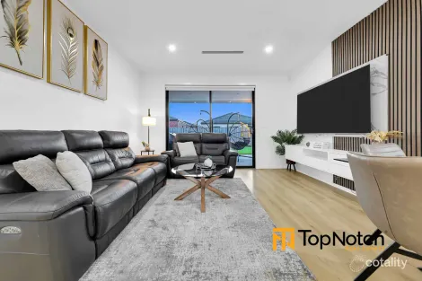 Property photo of 31 Sunflower Drive Beveridge VIC 3753