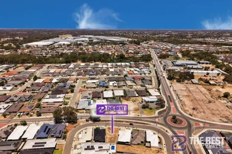 Property photo of 18 Braeburn Loop Wattle Grove WA 6107