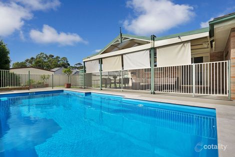 Property photo of 8 Glover Crescent Metford NSW 2323