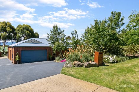 Property photo of 2 Alcheringa Court Gisborne VIC 3437