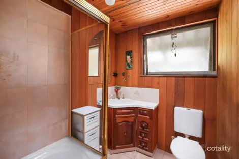 Property photo of 290 Douglas Park Drive Douglas Park NSW 2569