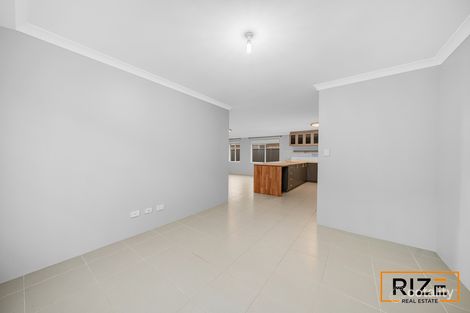 Property photo of 3 Cooloola Chase Yanchep WA 6035