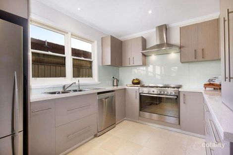 Property photo of 33 Dennis Avenue Keilor East VIC 3033