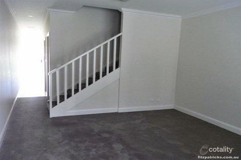 Property photo of 10/20 Travers Street Wagga Wagga NSW 2650