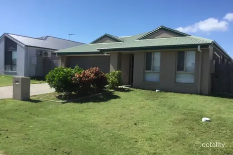 33 Trinity Pde, Blacks Beach, QLD 4740