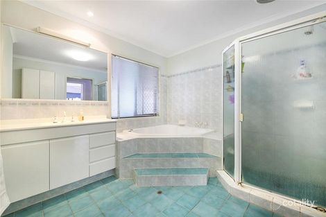 Property photo of 44 Billabirra Crescent Nerang QLD 4211
