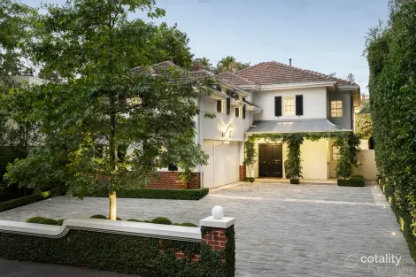 Property photo of 26 Canberra Road Toorak VIC 3142