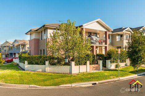 2/20 Stowe Ave, Campbelltown, NSW 2560