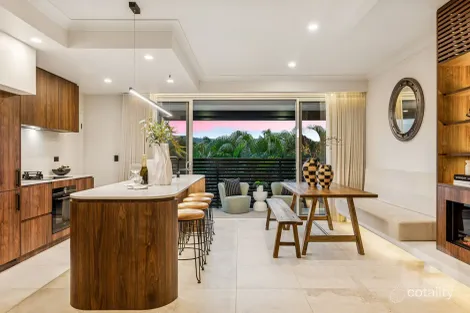 Property photo of 4/7 Bellevue Terrace St Lucia QLD 4067