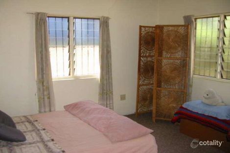 Property photo of 68 Brisbane Corso Fairfield QLD 4103