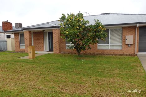 Property photo of 18 Griffith Street Wodonga VIC 3690