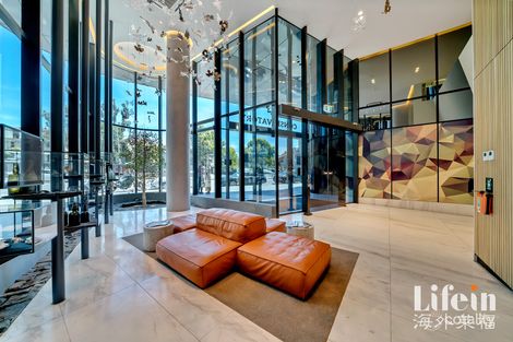 1010/23 Mackenzie St, Melbourne, VIC 3000