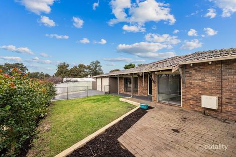 Property photo of 19 Crusader Drive Thornlie WA 6108