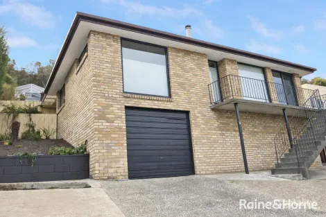 1/158 Derwent Ave, Lindisfarne, TAS 7015