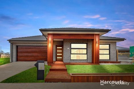 Property photo of 32 Bullion Drive Aintree VIC 3336