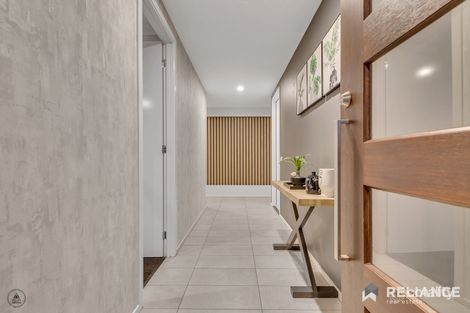 Property photo of 29 Bandicoot Loop Tarneit VIC 3029