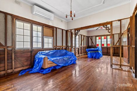 Property photo of 2 Parade Street Girards Hill NSW 2480