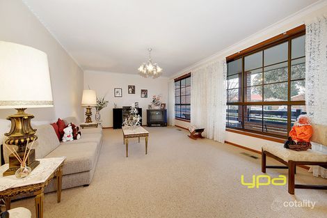 Property photo of 12 Erskine Court Greenvale VIC 3059