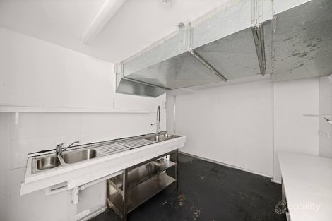 1/19-21 WILLESDEN RD, HUGHESDALE, VIC 3166