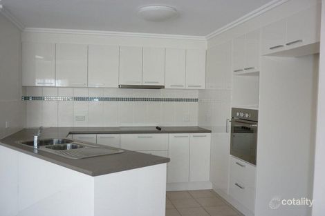 Property photo of 4/15-17 Clark Street Biggera Waters QLD 4216