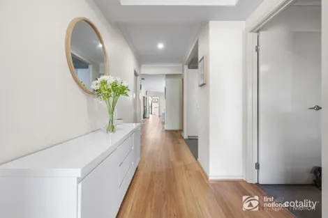 Property photo of 7 Eaglehawk Boulevard Eynesbury VIC 3338