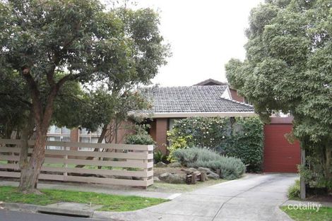 Property photo of 11 Eastleigh Drive Glen Waverley VIC 3150