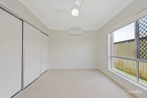 Property photo of 33 Oak Street Pimpama QLD 4209