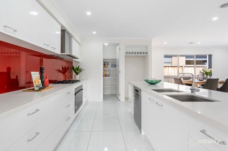 Property photo of 1234 Leakes Road Rockbank VIC 3335