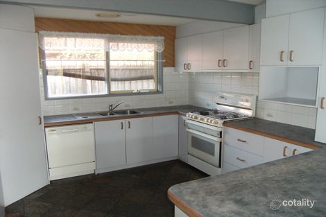 Property photo of 12 Vanessa Drive Hampton Park VIC 3976